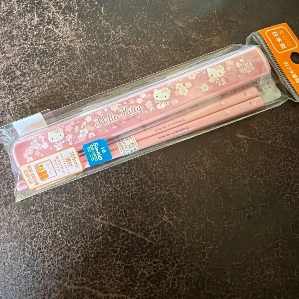 Sanrio Hello Kitty Chopsticks With Case